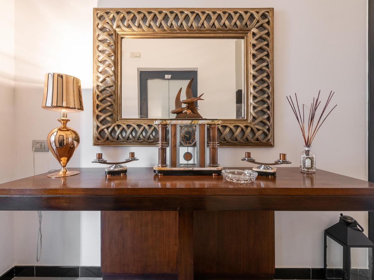 Snob Luxury Suite كالياري المظهر الخارجي الصورة